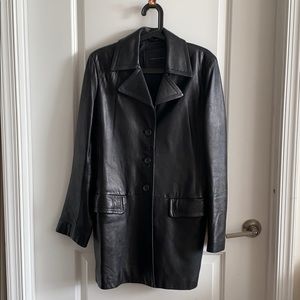 Black Leather coat. banana republic size medium
